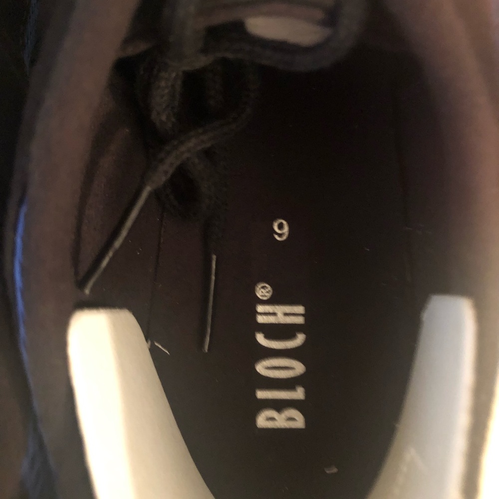 Bloch Black and Blue Dance Shoes - Picture 4 of 4